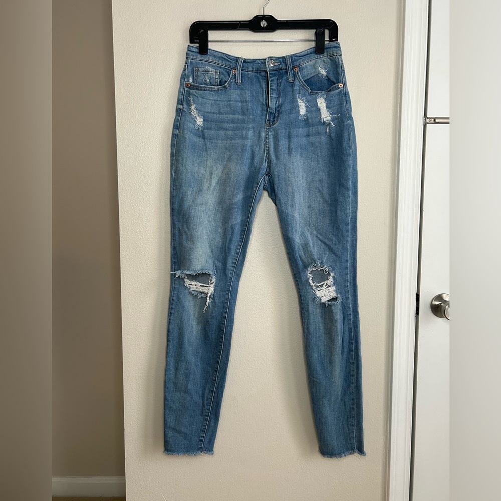 Wild Fable Distressed Raw Hem High Wasit Denim Jeans Size 8 Long